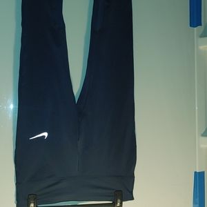 Nike cropped leggings in blue